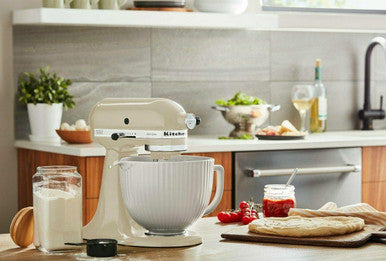 KITCHENAID ARTISAN STAND MIXER KSM160 ALMOND CREAM US MADE 5 YRS WTY HEIDELBERG